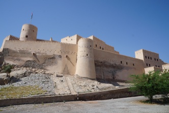 Découverte authentique d'Oman entre canyons et désert