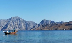 Voyage à Oman, Musandal en boutre bateau